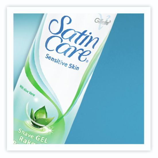 Picture of Gillette Satin Care Sensitive Shaving Gel 200ml