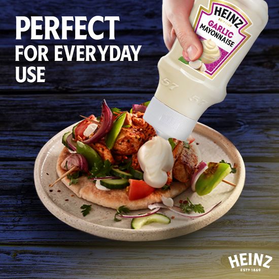 Picture of Heinz Real Garlic Mayonnaise Top Down Squeezy Bottle 600ml