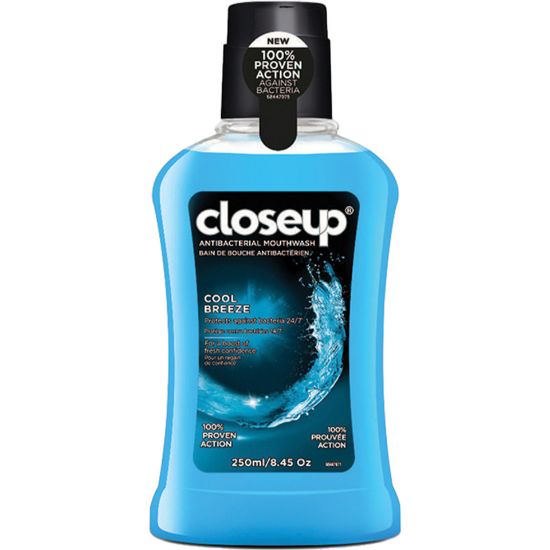 Picture of Closeup Cool Breeze Antibacterial Mouthwash 250ml